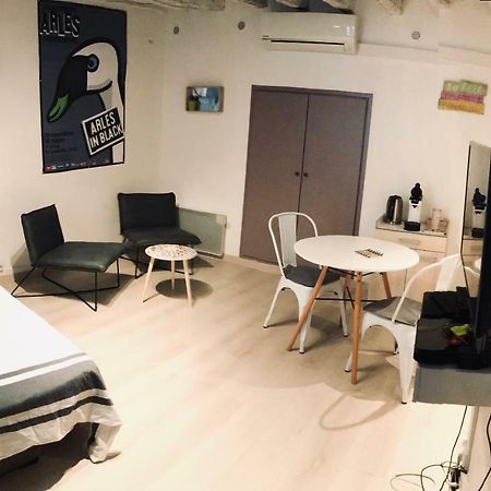 Studio Typique Et Cosy Climatise. Арль Екстер'єр фото